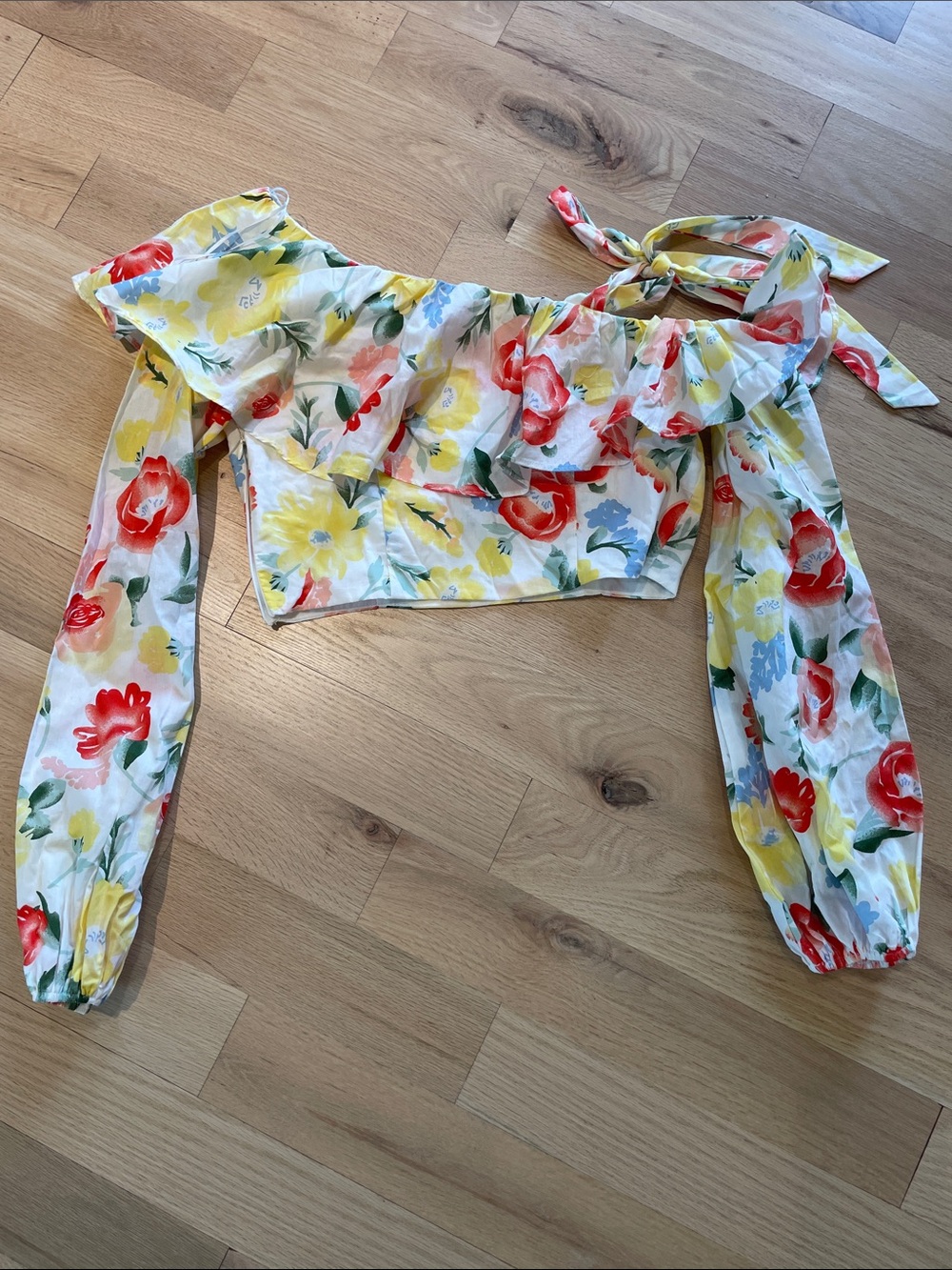 Off-Shoulder Floral Tie-Sleeve Crop Top — White with Yellow & Red Flowers